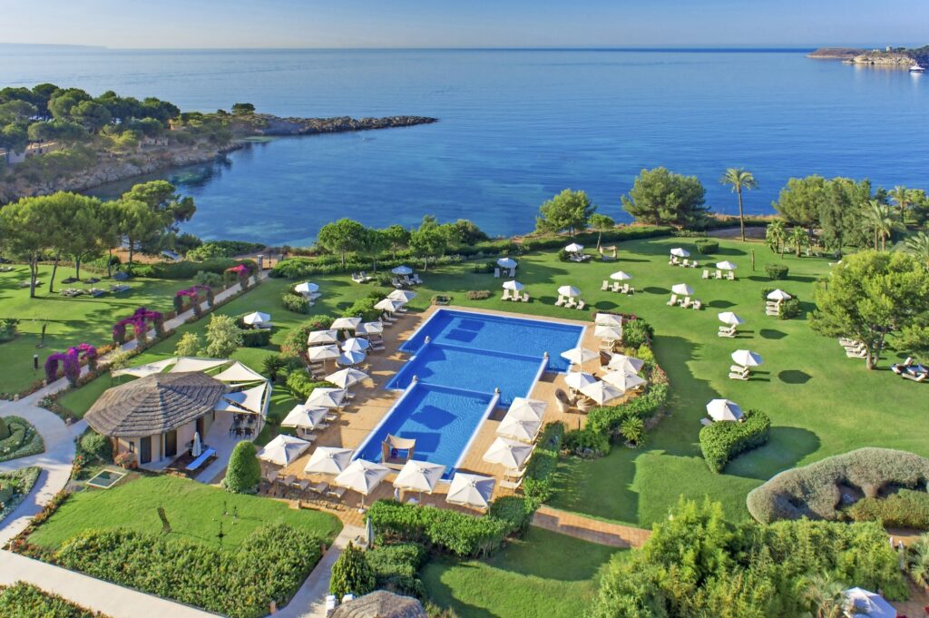 The St. Regis Mardavall Mallorca Resort – adembenemende locatie